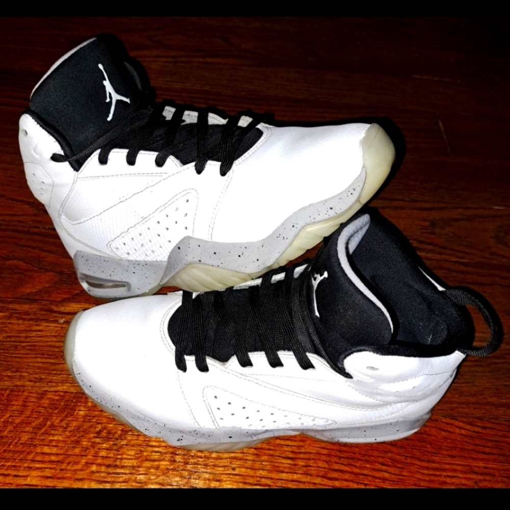 Air Jordan Lift Off Men's Size 8 White Shoes